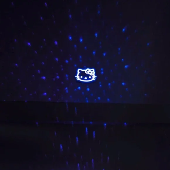 Hello Kitty Pottery Barn White Projector Night Light-NWOT - Picture 4 of 8